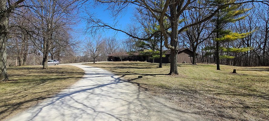 27125 N Williams Park Rd Wauconda, IL 6