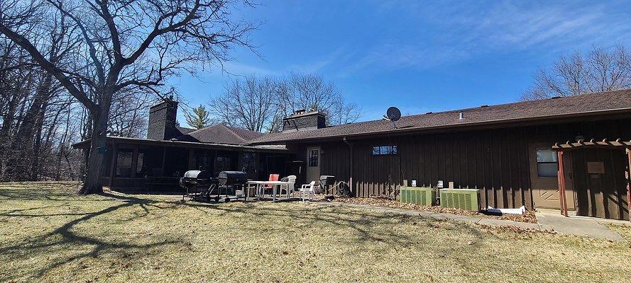 27125 N Williams Park Rd Wauconda, IL 34