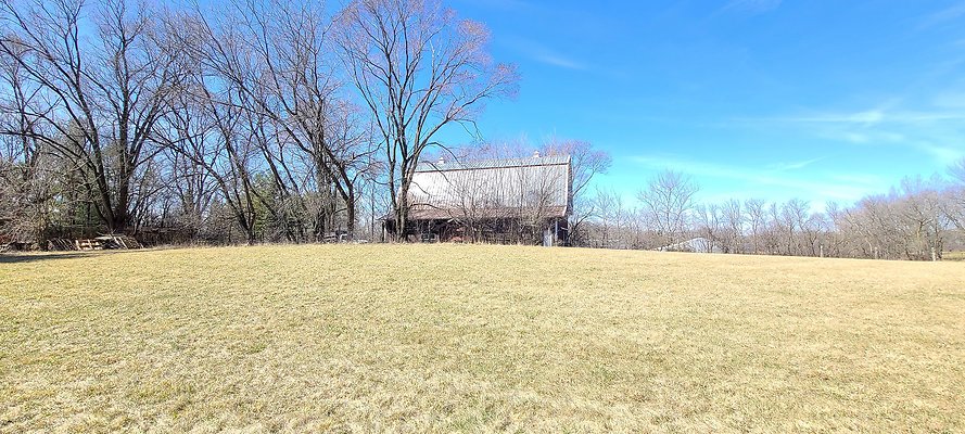 27204 N Williams Park Rd Wauconda, IL 48