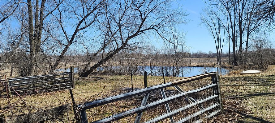27125 N Williams Park Rd Wauconda, IL 61