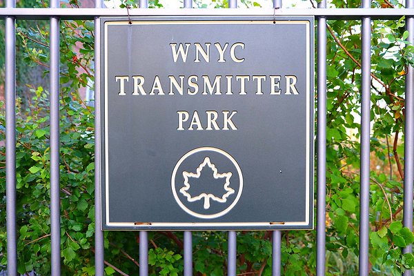 TRANSMITTER PARK0001-X4 - www.scout911.com
