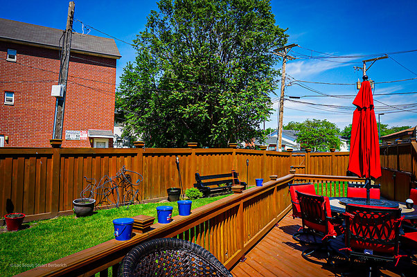 1230 E 46th St 8