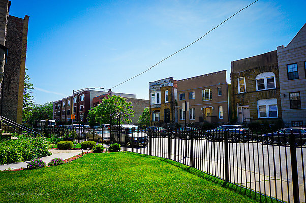 1230 E 46th St 25