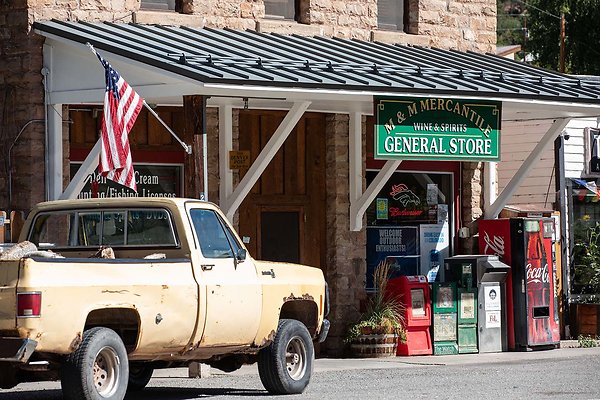 m &amp; m mercantile