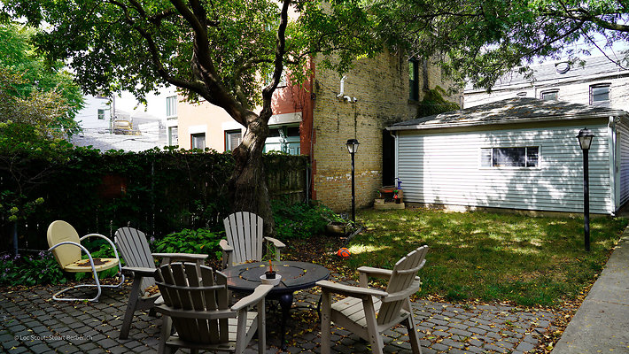 2128 W Schiller 5