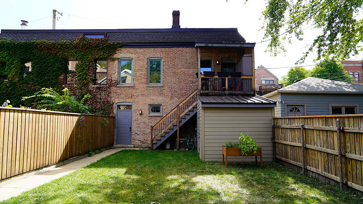 2131 W LeMoyne 3