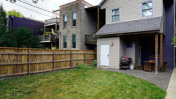 2131 W LeMoyne 10
