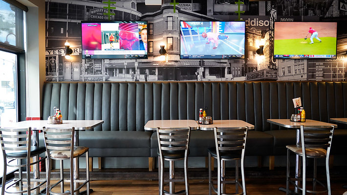 D&apos;Agistino&apos;s Pizza Wrigleyville 17