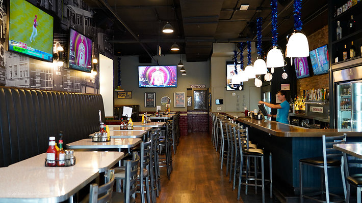 D&apos;Agistino&apos;s Pizza Wrigleyville 15