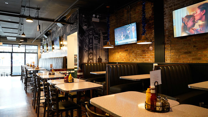D&apos;Agistino&apos;s Pizza Wrigleyville 22