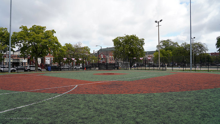 Pilsen Parks 82