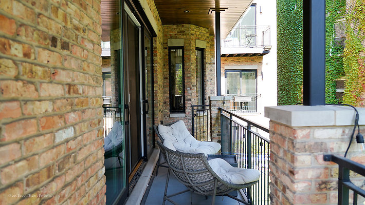 1504 N Elk Grove Ave 23