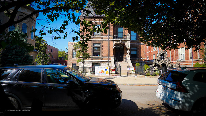2229 N Hoyne Ave 31