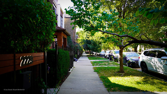 2229 N Hoyne Ave 32