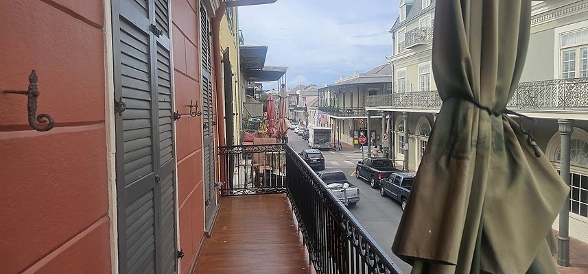 723 Orleans Balcony