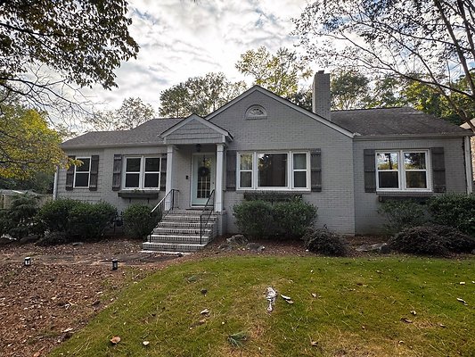 3440 Lee St. -05