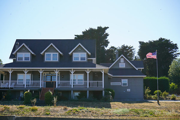 queenslanepetaluma - 5