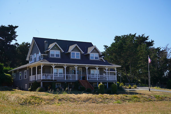 queenslanepetaluma - 6