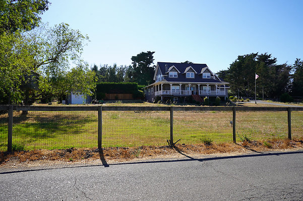 Queens Lane - West Petaluma PENDING