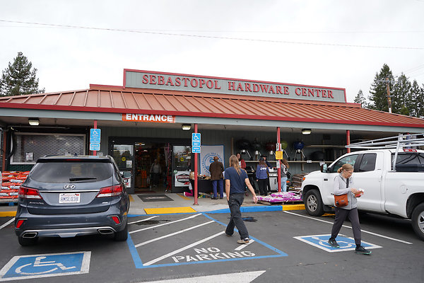 Sebastopol Hardware - Sebastopol