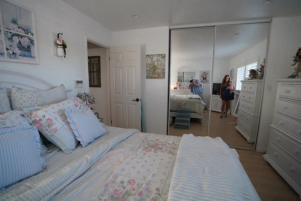 julietpetaluma - 26 julietpetaluma - 26