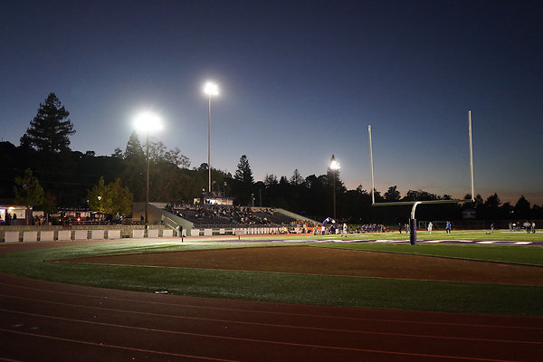 petalumahighfootball - 127 petalumahighfootball - 127