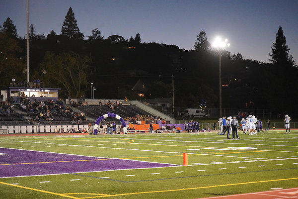 petalumahighfootball - 136 petalumahighfootball - 136