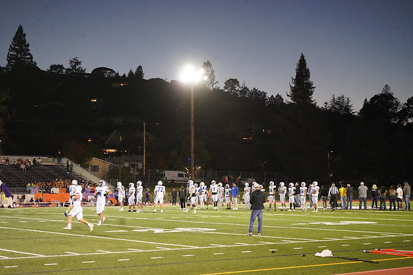 petalumahighfootball - 142 petalumahighfootball - 142