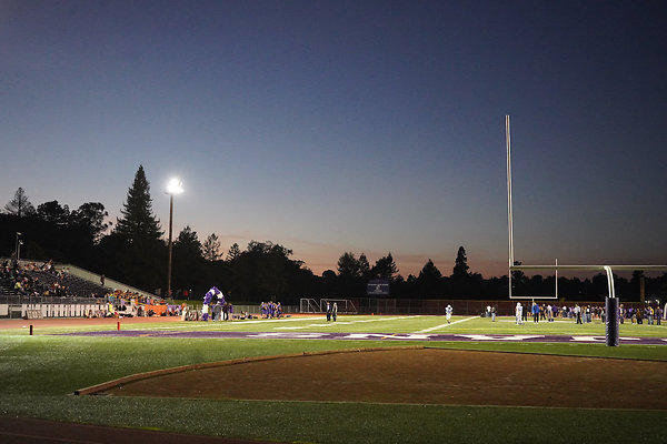 petalumahighfootball - 122 petalumahighfootball - 122