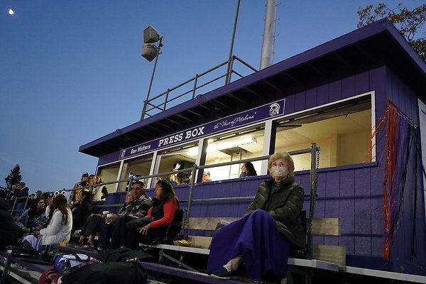 petalumahighfootball - 88 petalumahighfootball - 88